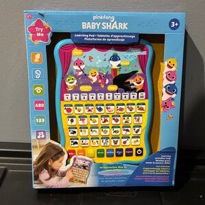 Pinkfong Baby Shark Interactive Learning Pad - Yellow and Blue